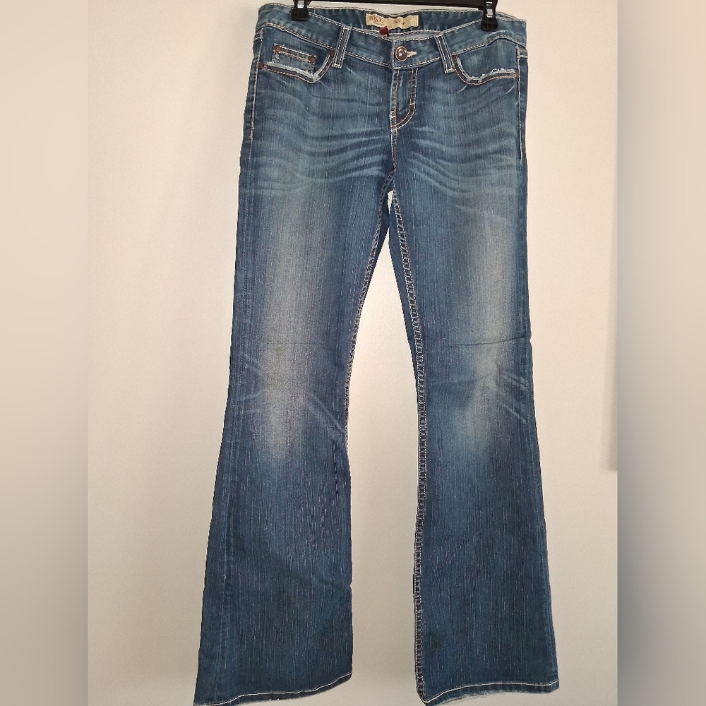 BKE Women's Faded Blue Jeans